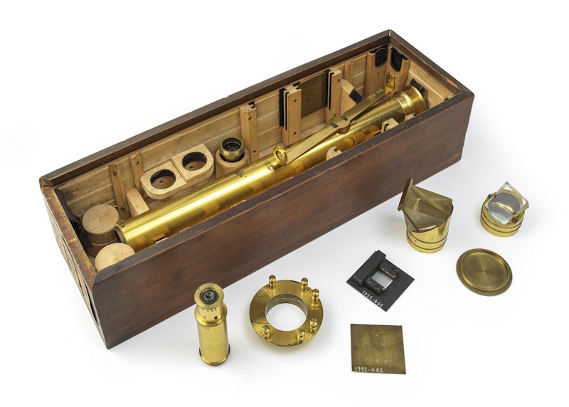 Fraunhofer’s apparatus for investigating the properties of coloured spectra